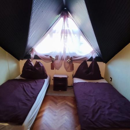 Oazis Apartman Сантод Екстер'єр фото